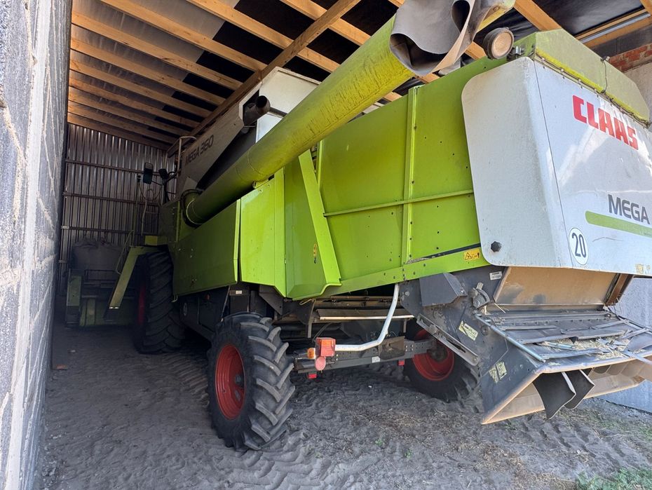 Kombajn Claas Mega 360