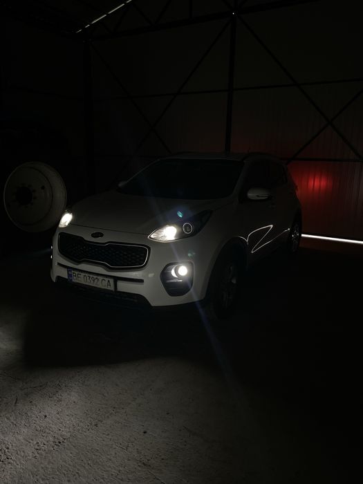 Кія Спротейдж       4