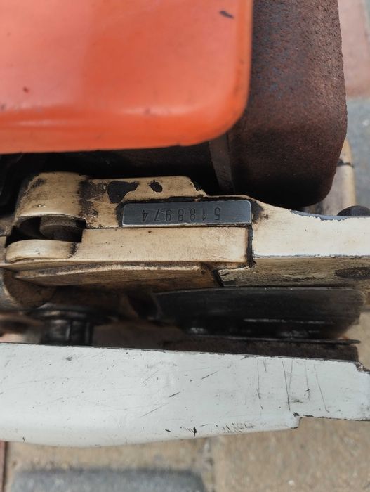 Бензопила штіль , робоча