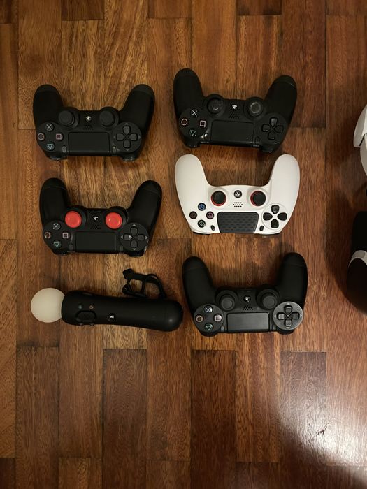 PS4 Edição Uncharted 4 + PS VR + Comandos + PS Move