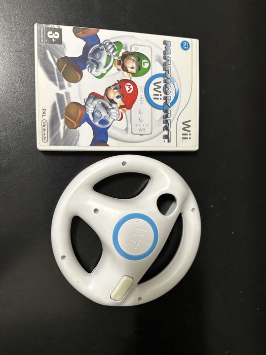 Nintendo Wii Completa + Balance Board + Wii Fit Plus + 2 Comandos