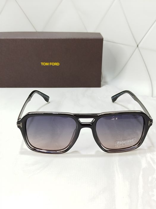 Сонцезахисні окуляри Tom Ford авіатори , коричневі, леопардові, чорно-сірі