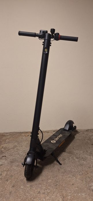 Trotinete Elétrica Denver SEL-62000 Black MK2 – Praticamente Nova (Com Caixa)