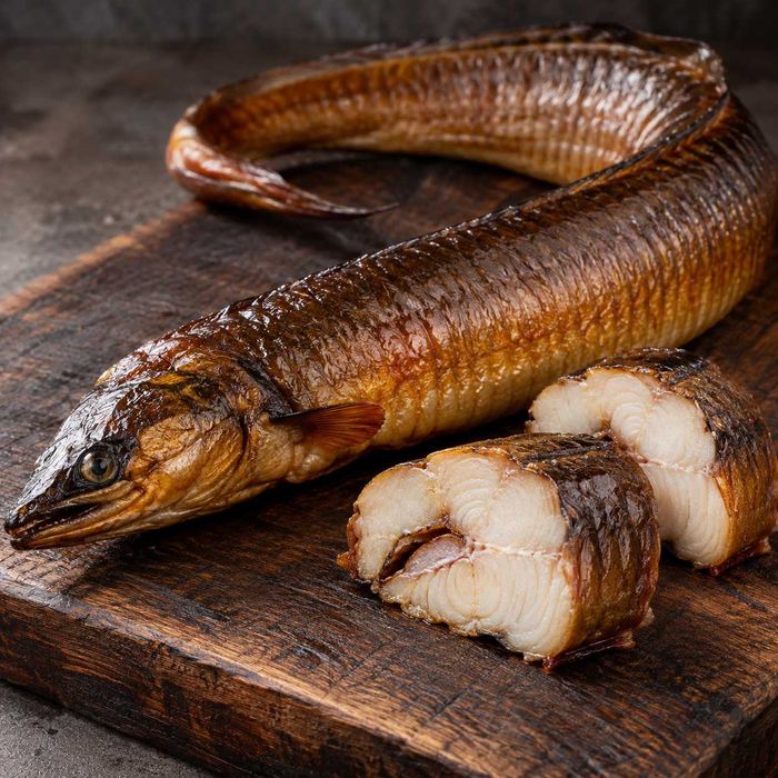 Węgorz wędzony we  własnej wędzarni 500g