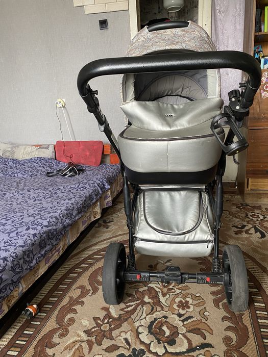 Продам колясну Anex 2 в 1