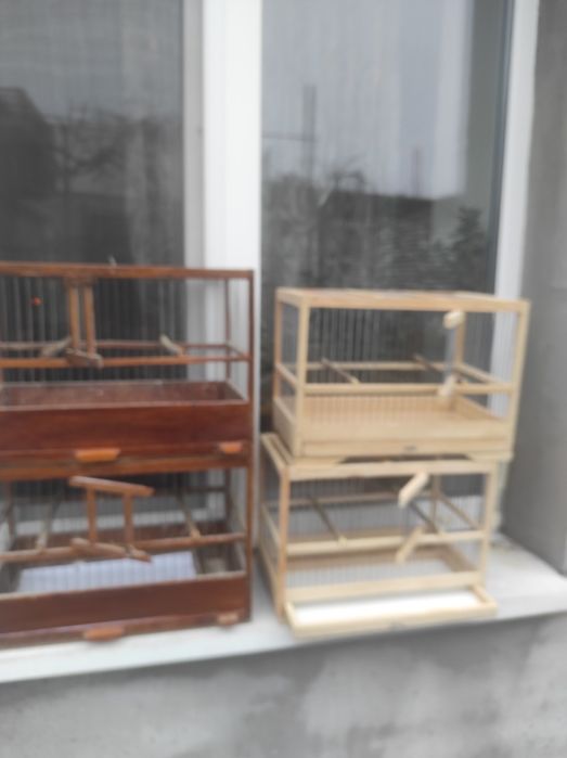 Продам клетки для птиц