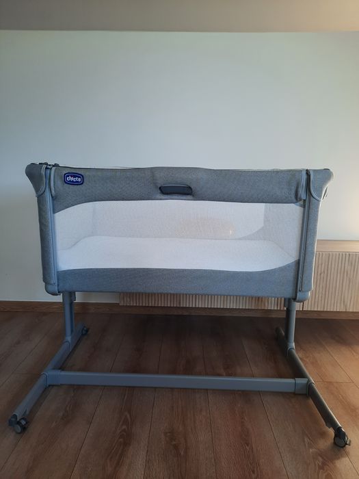 Łóżeczko dostawne Chicco Next2Me Magic Cool Grey