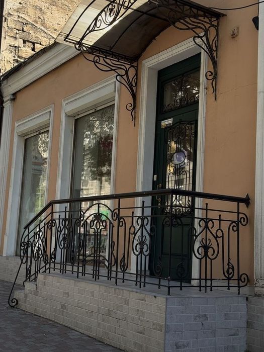 Деловен простор, 90 m²