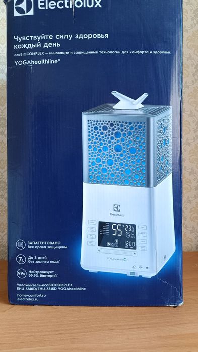 Зволожувач повітря ELECTROLUX