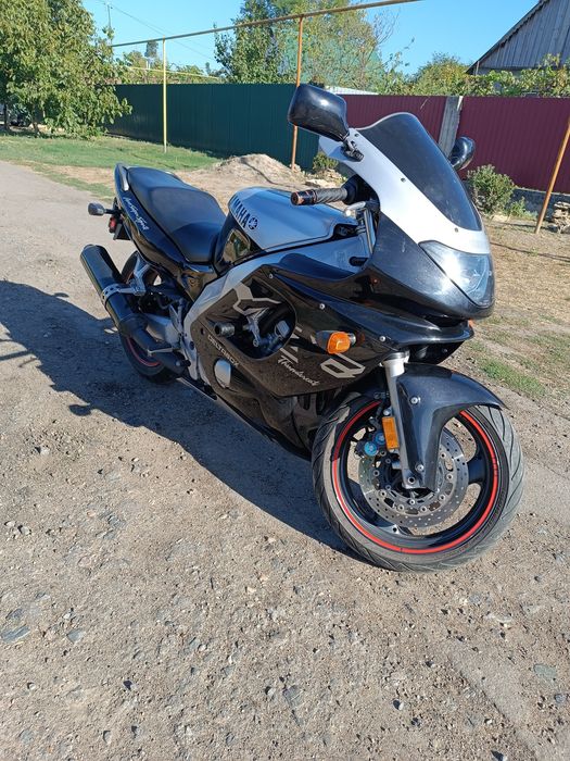 Спортивный мотоцикл Yamaha YZF 600 Thundercat
