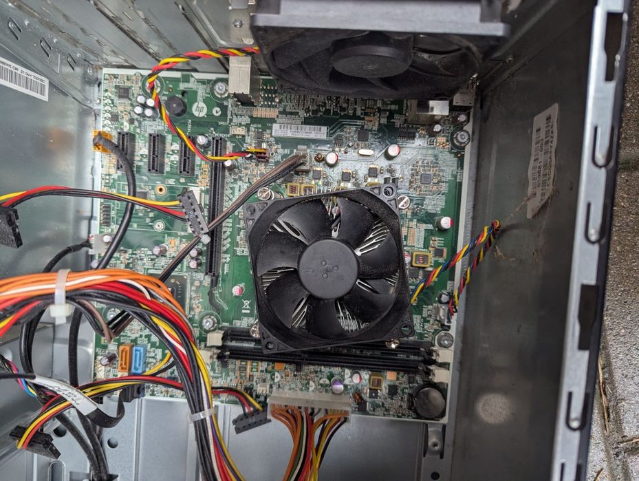 Komputer stacjonarny HP