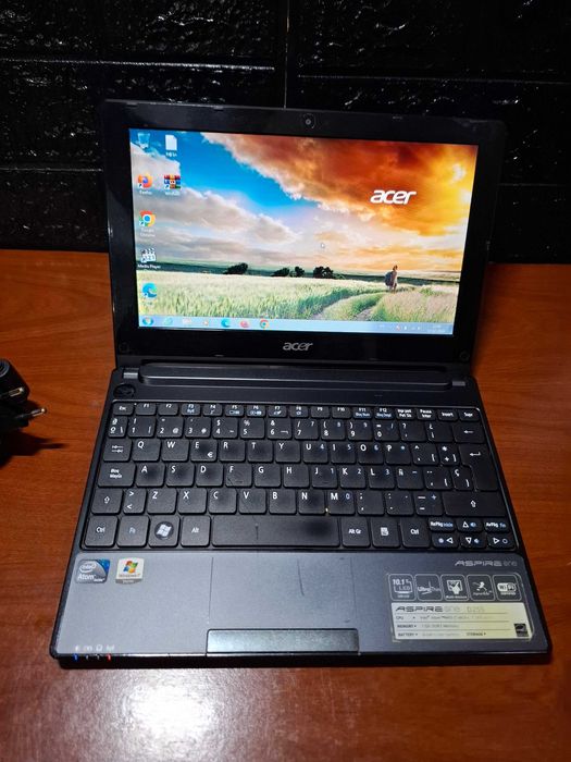 Acer Aspire One D255 | Ultraportátil Compacto | Muito Estimado