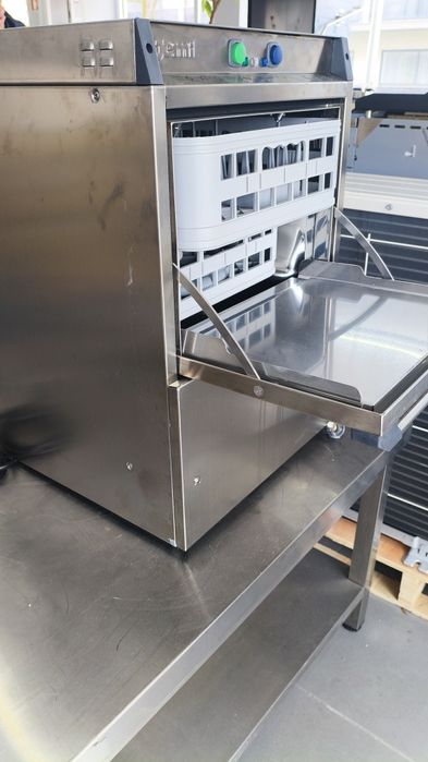 Máquina de lavar loiça industrial