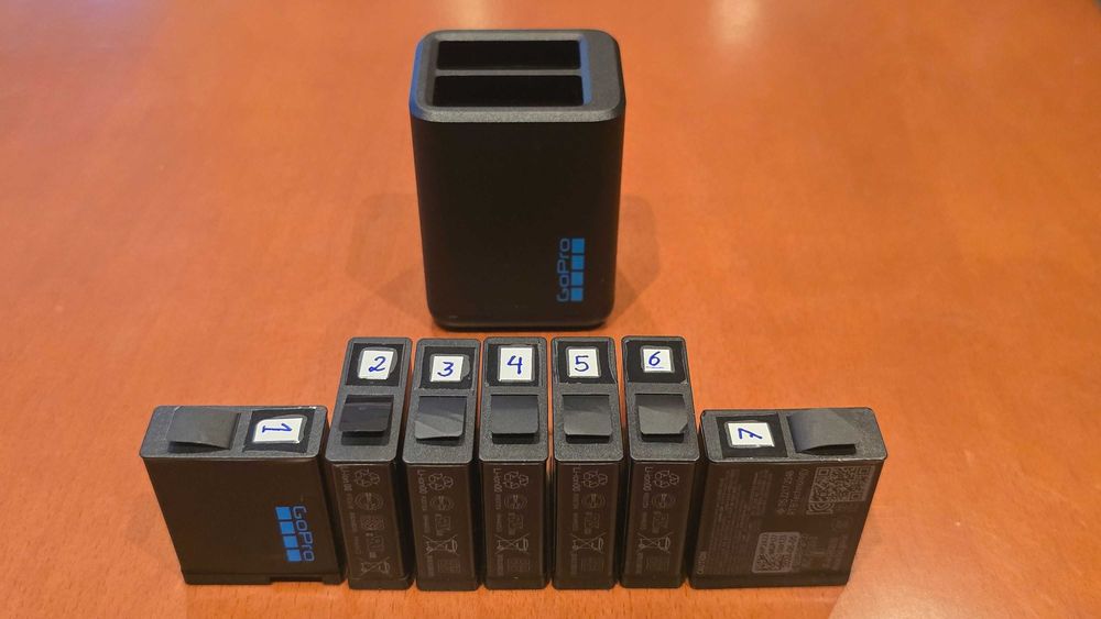 Baterias e carregador gopro 13