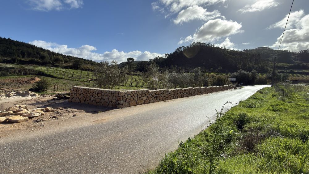 Muros em Pedra Natural