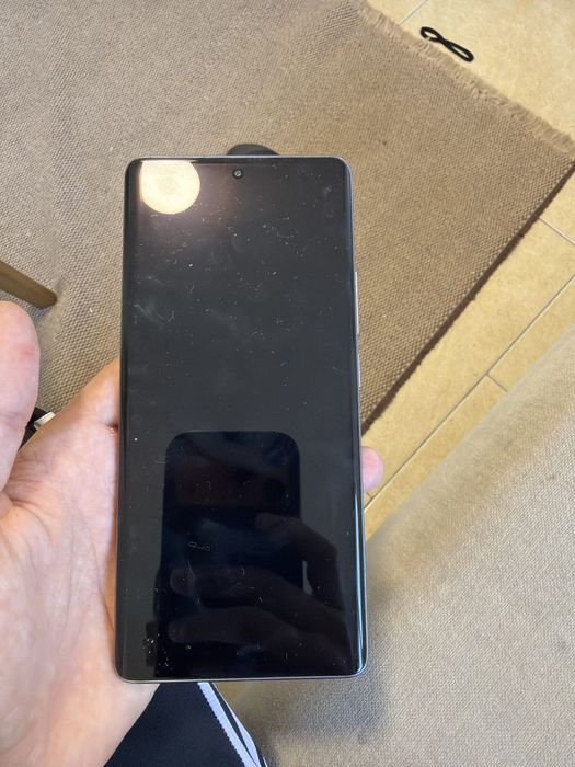 Redmi 11 pro com uns afazeres