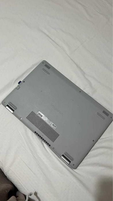 Laptop Dell Inspirion 3501 - 2022