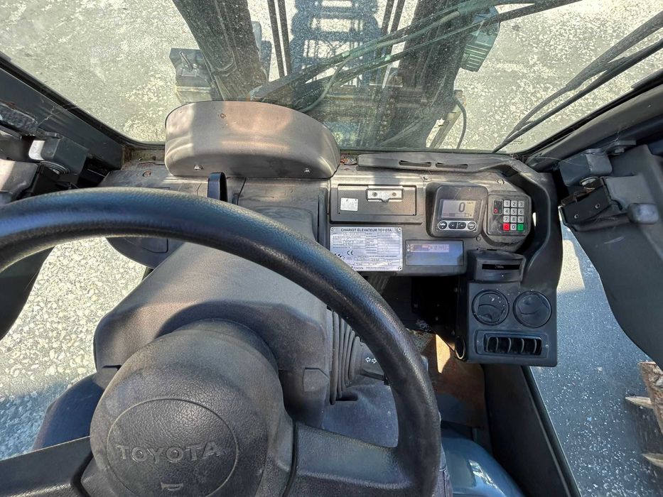 Empilhador Toyota 3 Ton 2017
