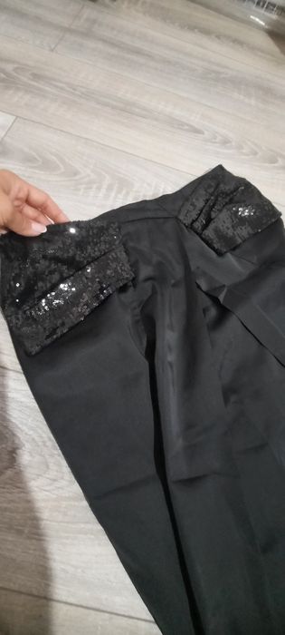 Продам юбку карандаш (Новая)
