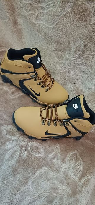 Buty męskie  zimowe