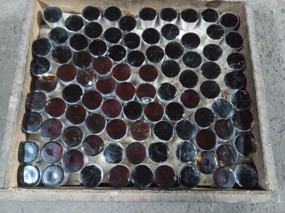 Продам каніфоль.Продам каніфоль