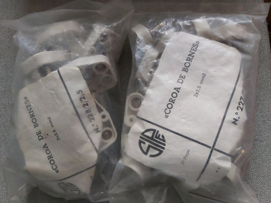 2 Embalagens "COROA de BORNES" (Seladas)