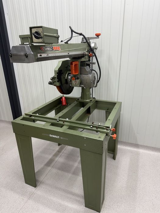 DeWalt 1600s Pila Radialna / ukośnica piła 400mm