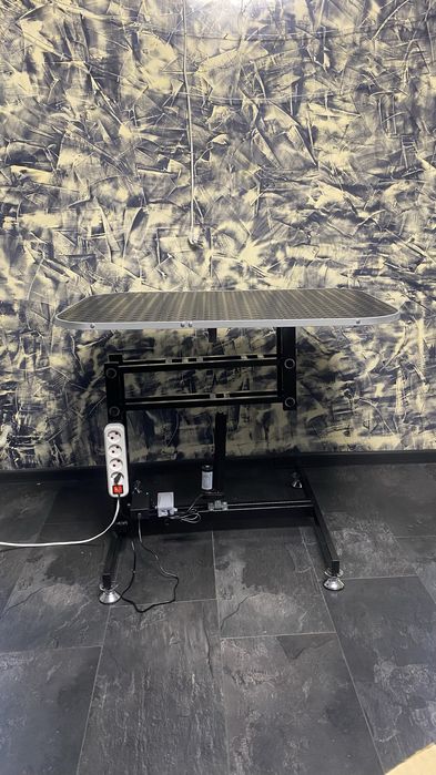 Стіл с електропідьемником для грумінгу,стол электртческий для стрижки