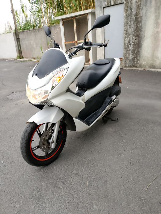 HONDA PCX 2012 Mota em excelente estado, com motor e elétrica em dia,  peneus e óleo novo.