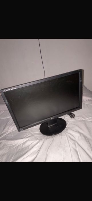 Monitor lg bem estimado