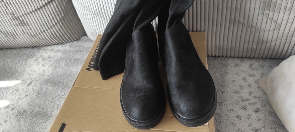 Buty kozaki wysokie muszkieterki tom tailor 41 zamszowe zamek