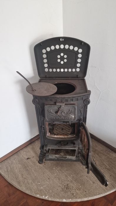 Salamandra de ferro fundindo