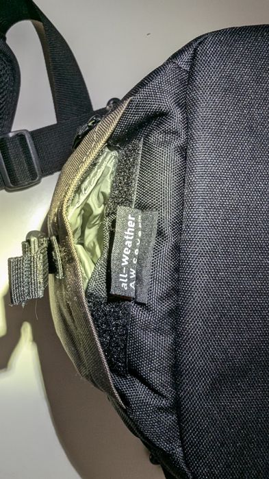 Сумка Lowepro Nova 140 AW