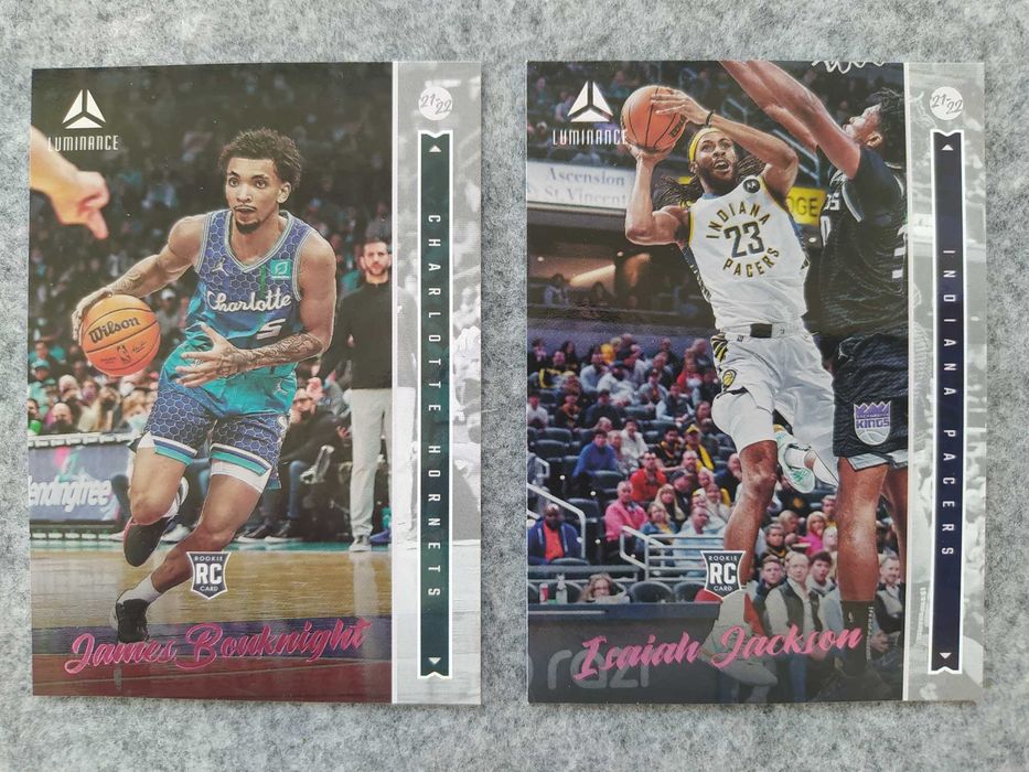 2 karty NBA Rookie 2021-22 Luminance Purple Bouknight Jackson