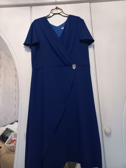 Sprzedam sukienkę wizytową