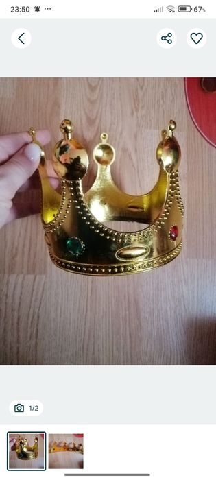 Корона нова на новорічні свята