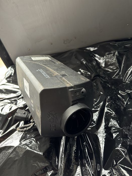 Автономка  Sprinter 907 Eberspacher 4 kWt . Стан нової. Без комплекту.