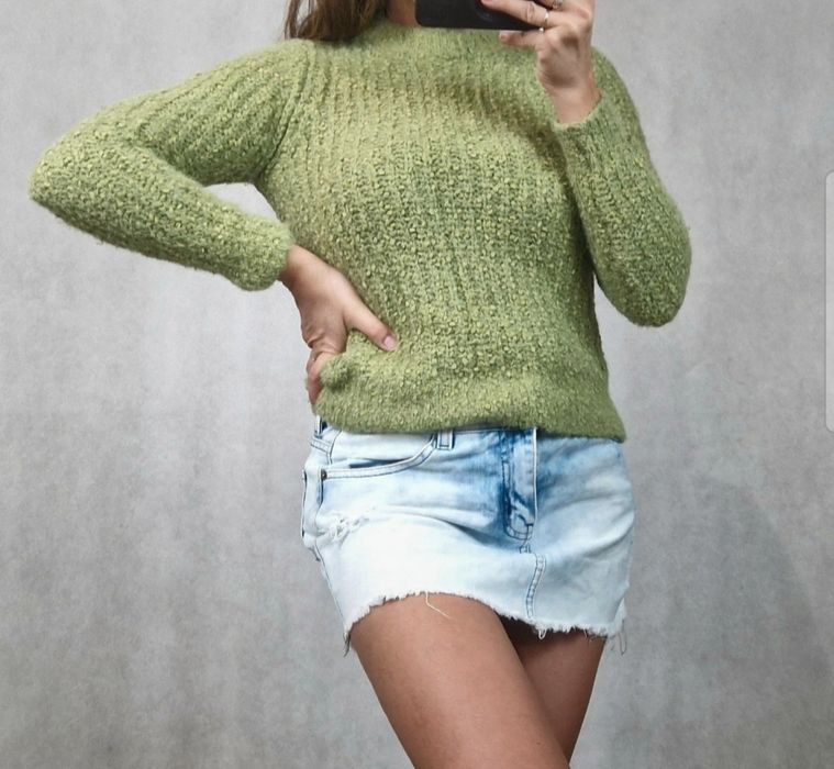 Akrylowy sweterek khaki M. Marks&Spencer