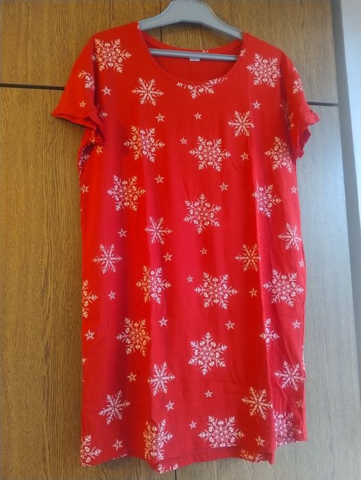 Nowa czerwona koszulka Woman rozm.L