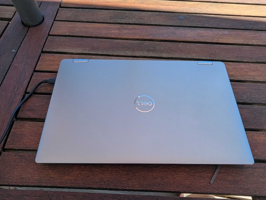 Dell Latitude 7410 14", Core(TM) i7 10th Gen, 16 GB RAM, 128 GB SSD Touchscreen