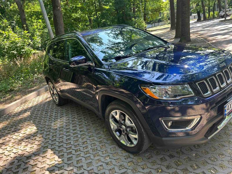 Jeep Compass 21 limited  4x4
