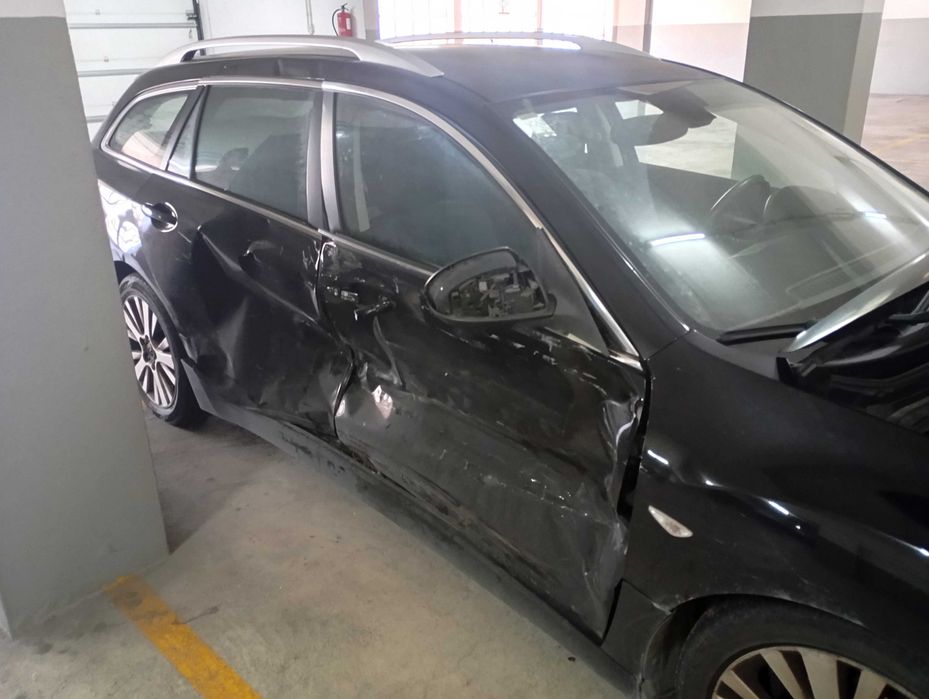 Mazda 6 Carrinha (salvado)