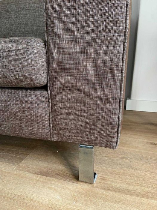 Sofá BoConcept 4 lugares – Elegância e Conforto a Excelente Preço