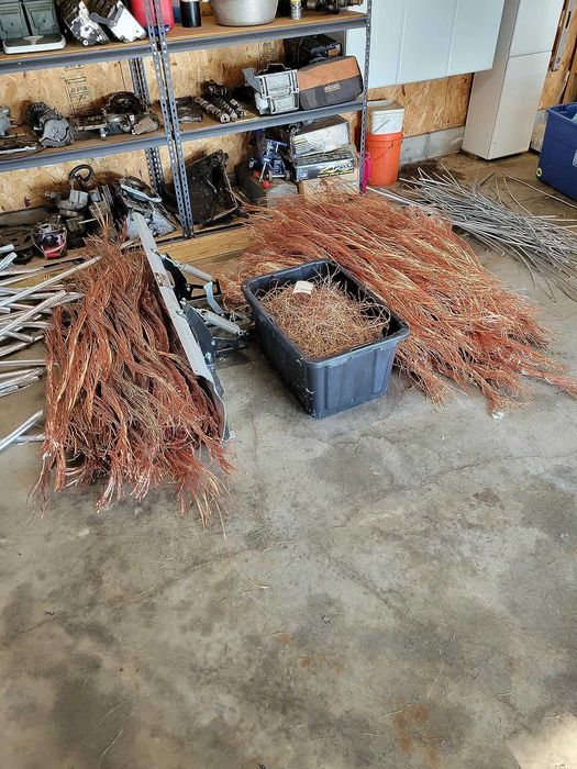 Máquina elétrica para descarnar cabos eletricos 180W