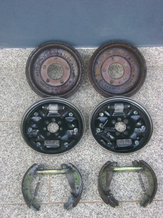 Conjunto tambor travão + maxilas travão Seat Ibiza 6L