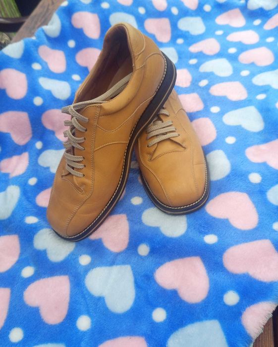 sneakersy, półbuty, trzewiki, mokasyny, skóra naturalna, kolor musztardowy żółty 39, 39,5