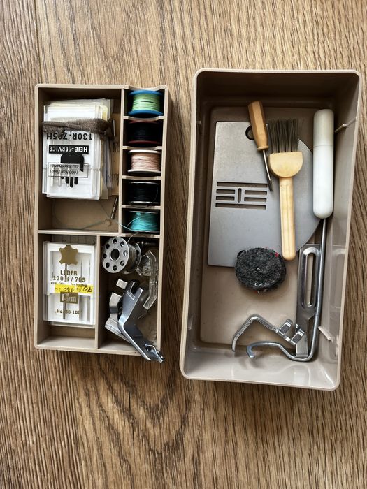 Maszyna do szycia Łucznik 451 z walizką (cały zestaw)