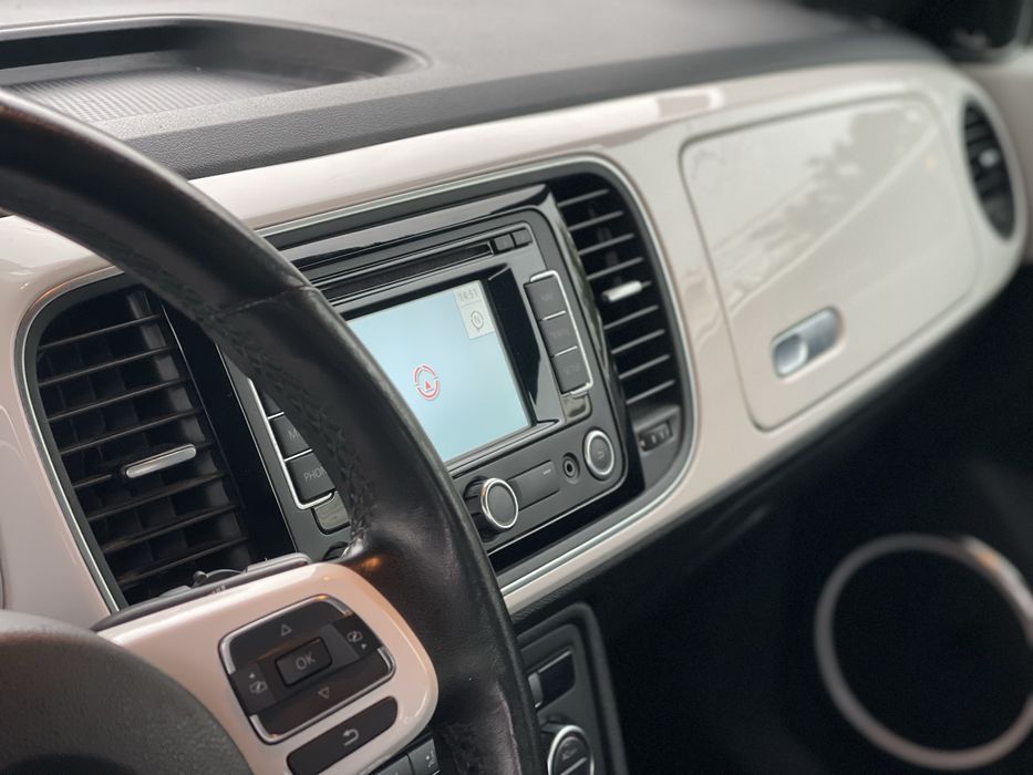 Para venda beetle  1.6 tdi versão maggiolino com garantia de 24 meses