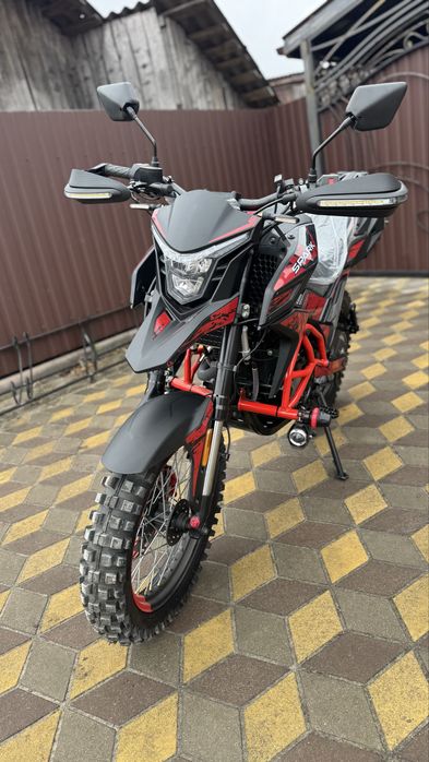 Текен SPARK SP300T-1 новий