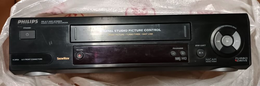 Magnetowid VHS Philips